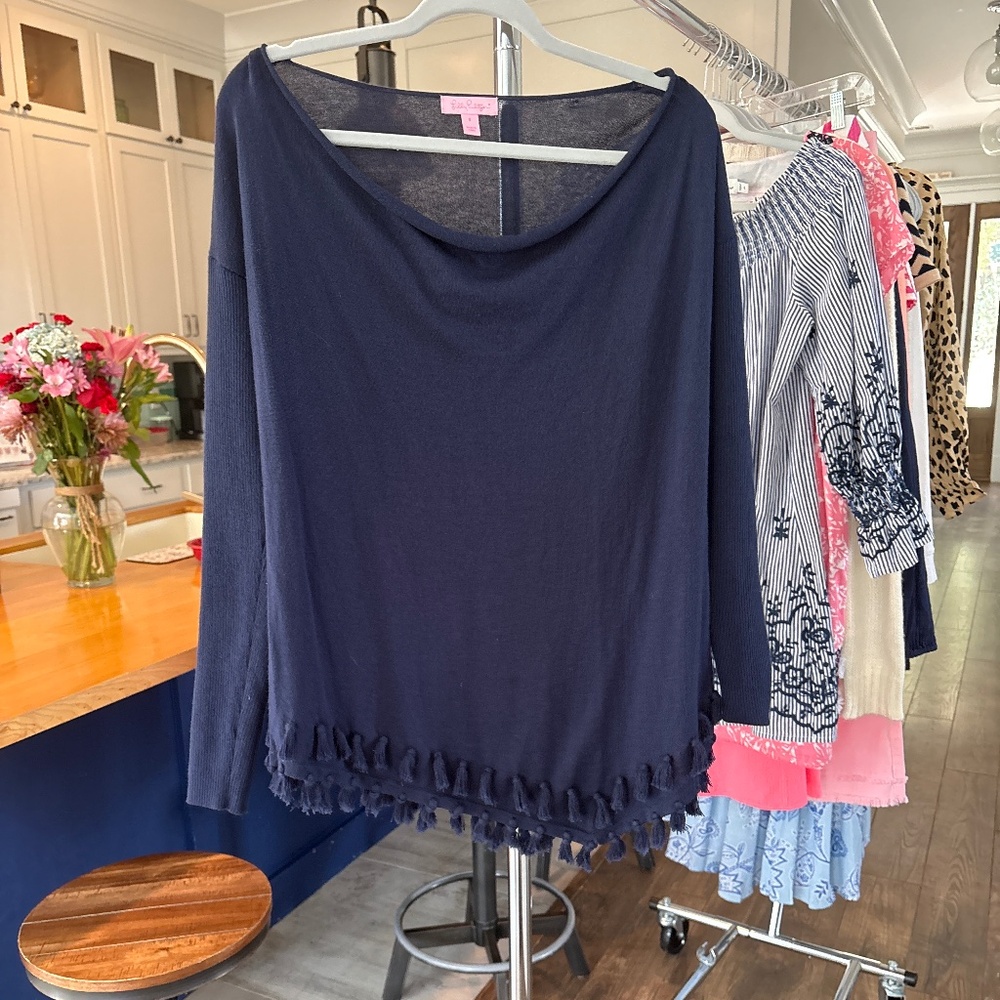 Lilly Pulitzer Navy Blue Lightweight Sweater